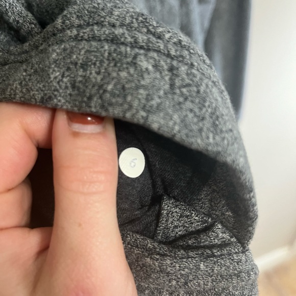 Lululemon jacket - Picture 3 of 3